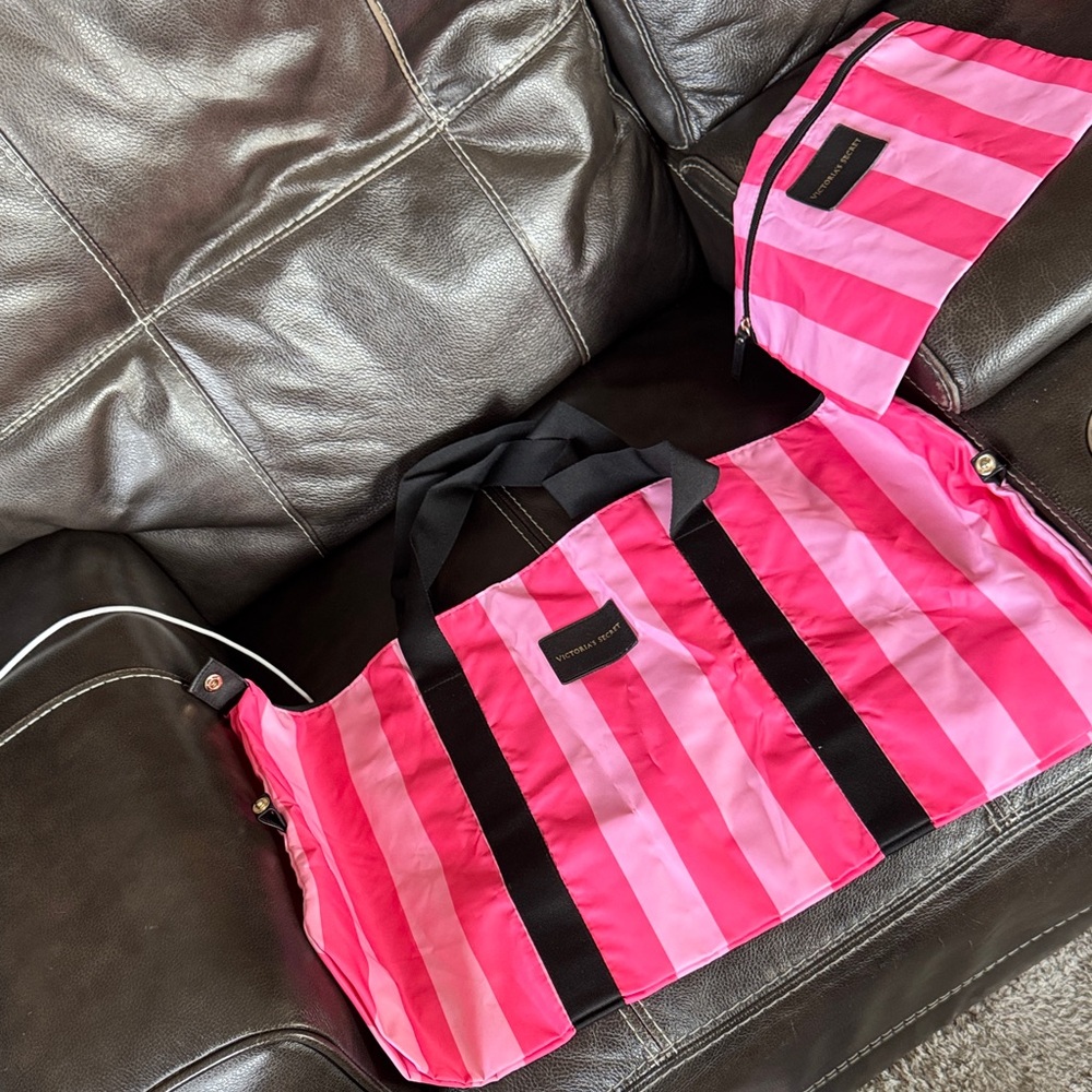 Victoria's Secret Bold Pink and Black Travel Bag Set